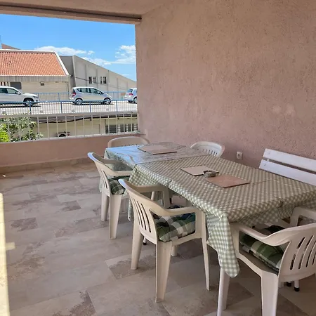 Appartement Cecilija Makarska