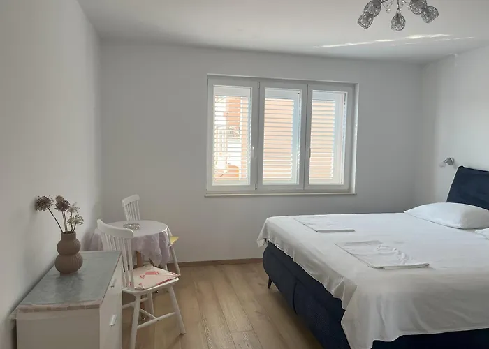 Appartement Cecilija *